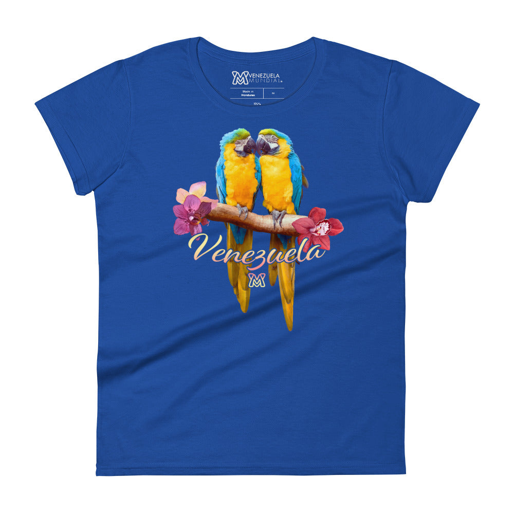 Venezuela T-shirt (Women) Guacamayas Enamoradas